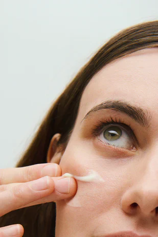 Double A Vitamin Serum - Image 2