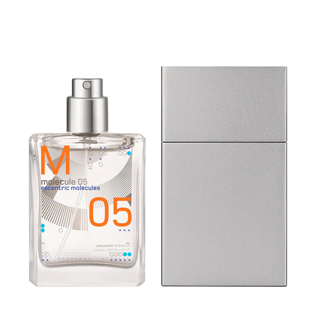 Molecule 05 - Image 2
