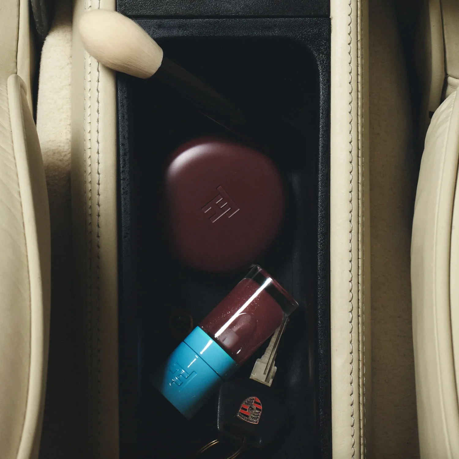 Limited Edition Essential Resort Box Roma - Image 7