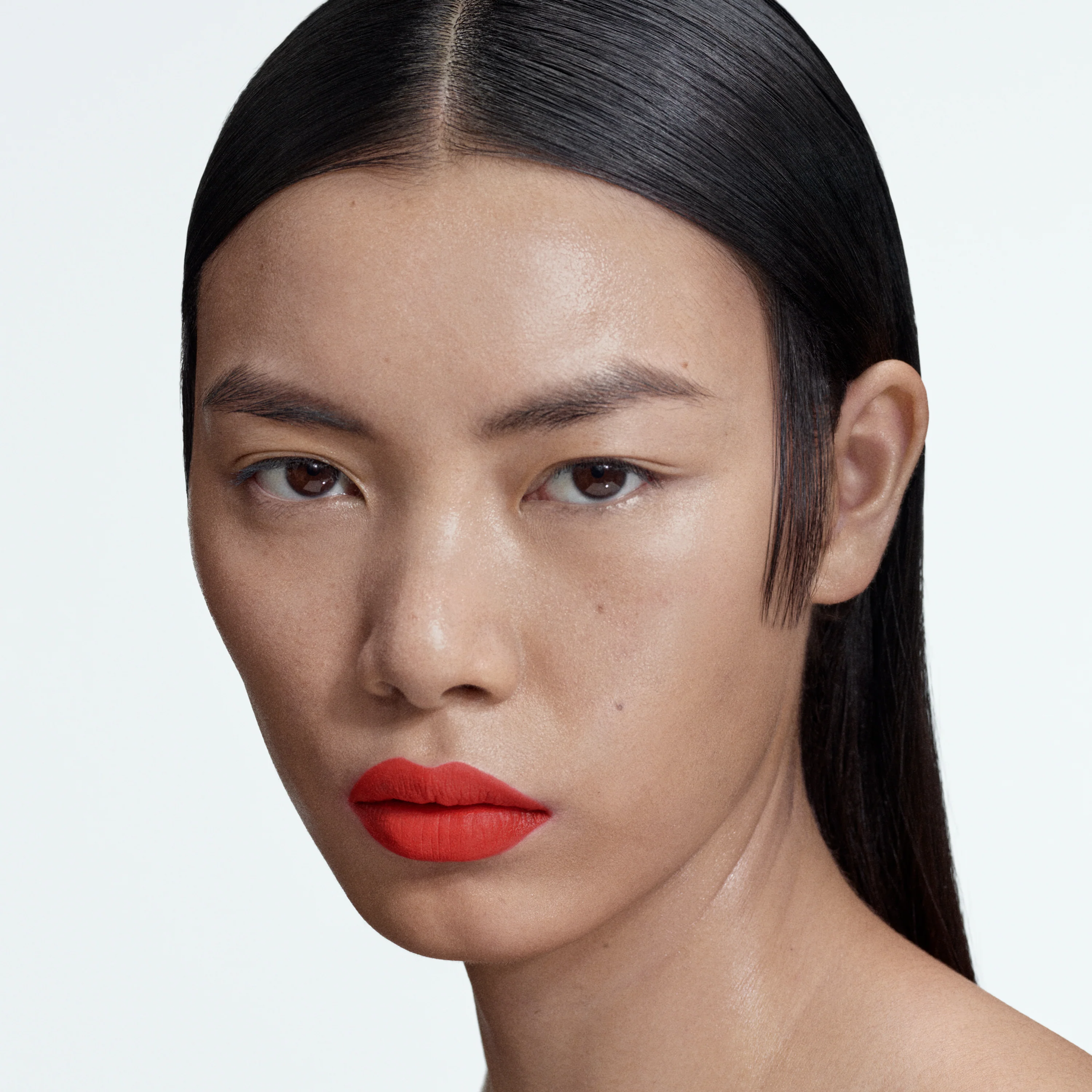 Liquid Lipstick Matte Red Coma 250 - Image 4