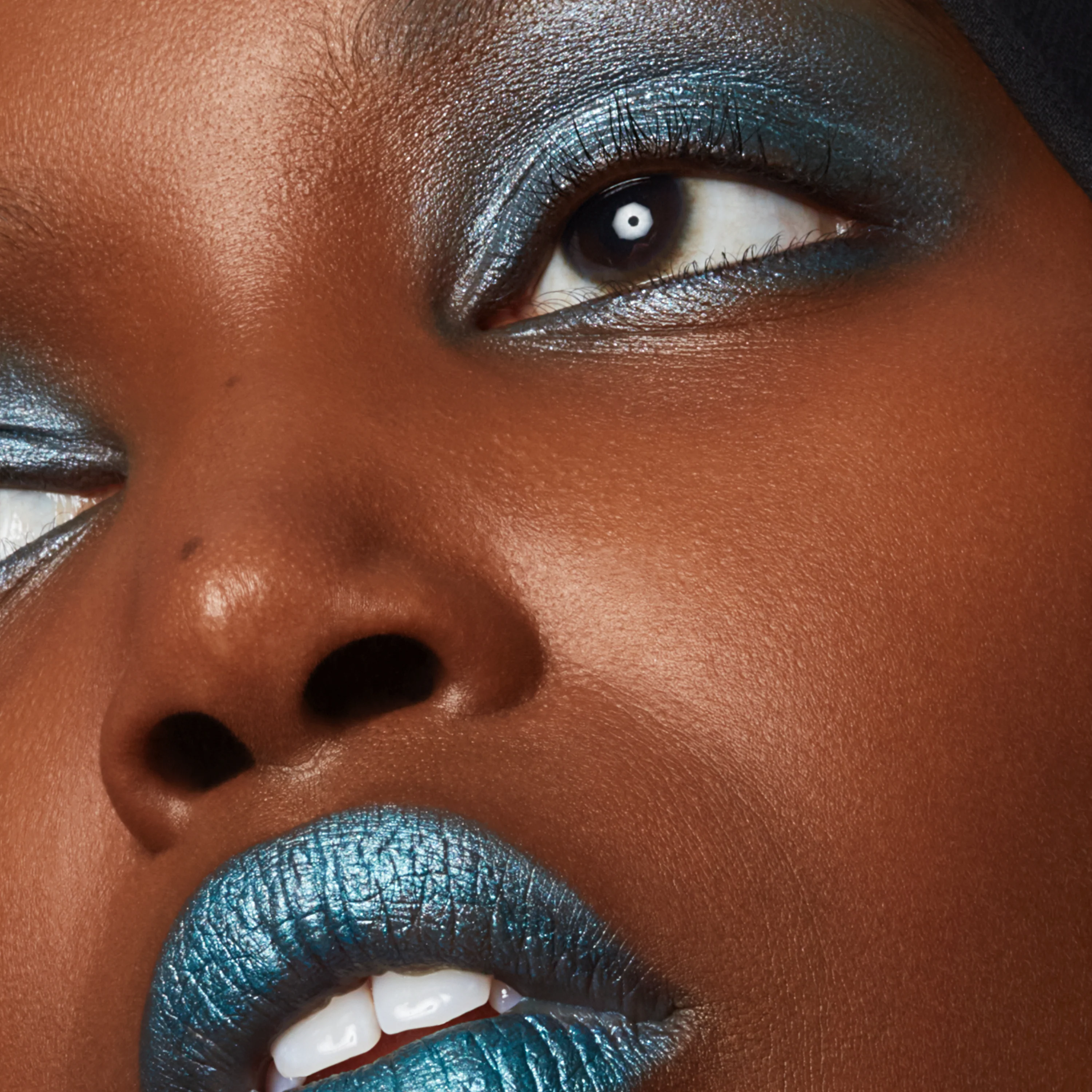 Medium Blue Colour Stick - Image 6