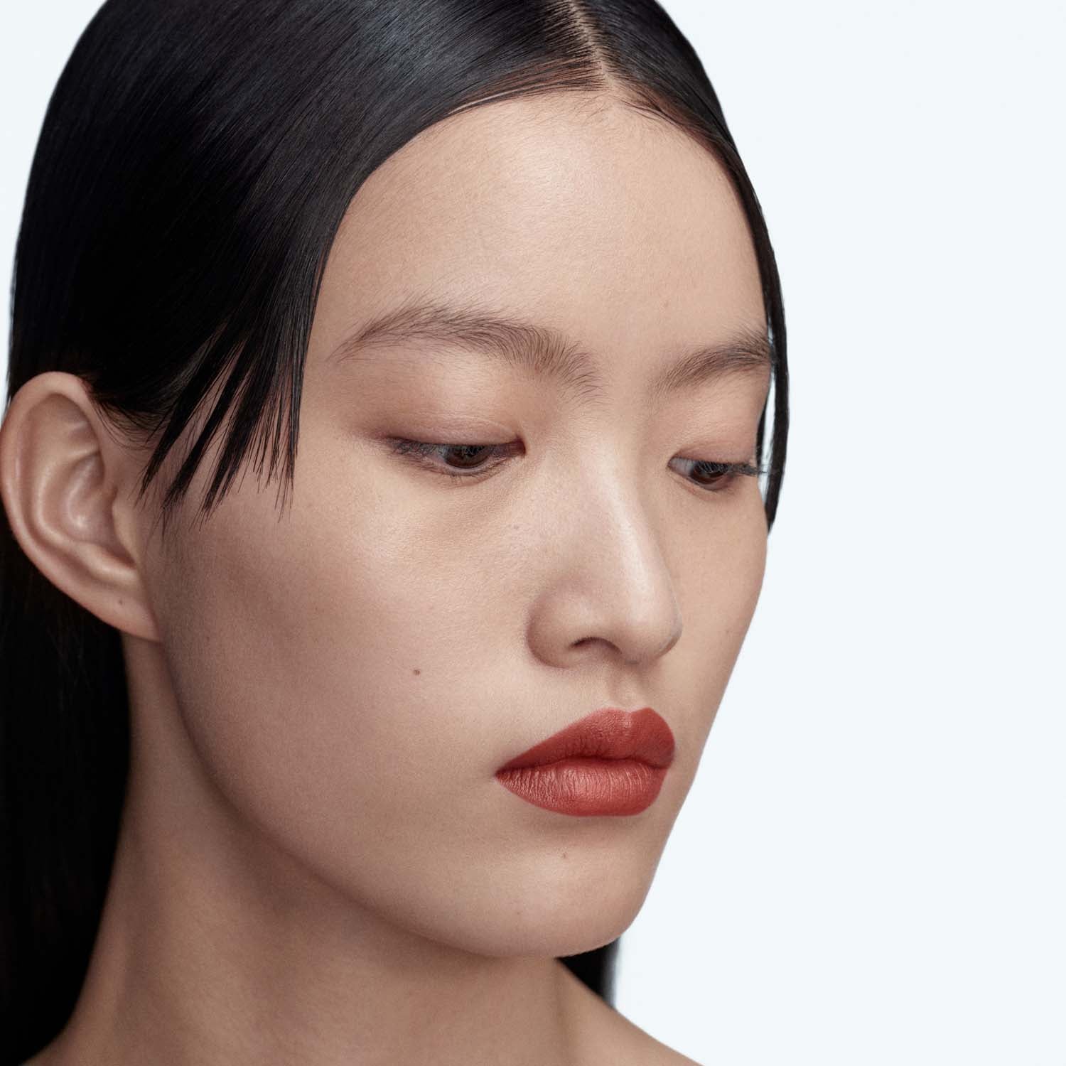 On the Edge Lipstick Matte - Image 3