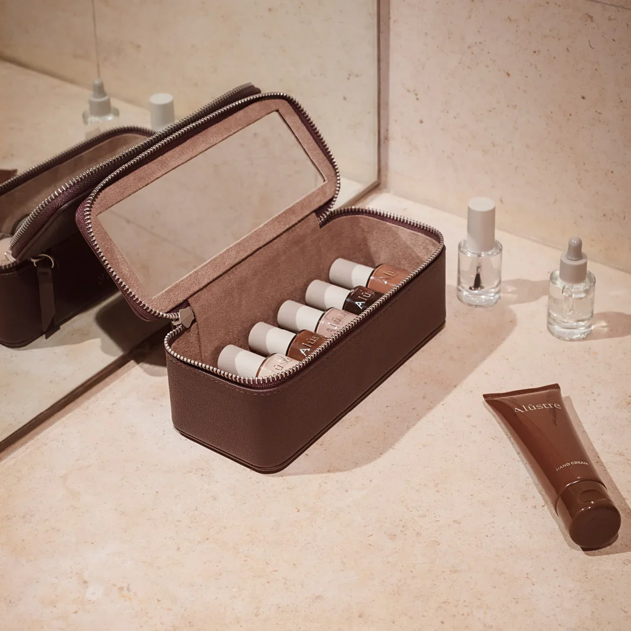 Cosmetic Case - Image 4