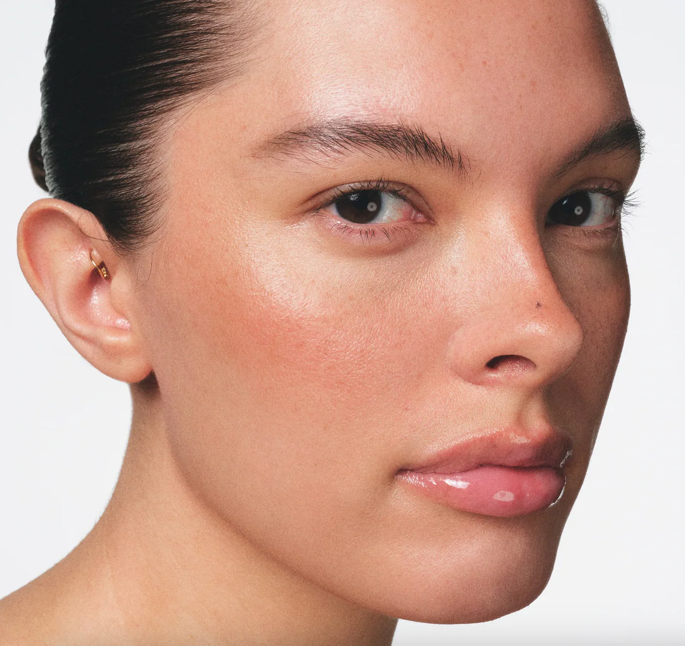 Soft Glass Lip Plumping Oil Pomme - Image 3